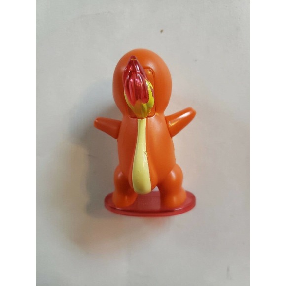 Pokémon Poké Ball Keychain w/ Charmander Inside – Vintage‑Style Figure - Picture 6 of 6
